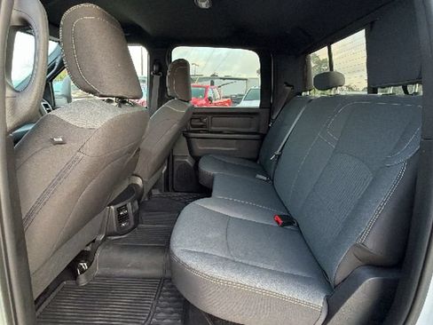 Used 2024 RAM 3500 Tradesman w/ Chrome Appearance Group AWD/4WD image 26