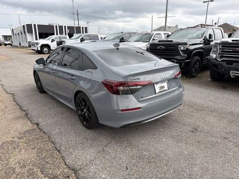 Used 2026 Honda Civic Sport image 9