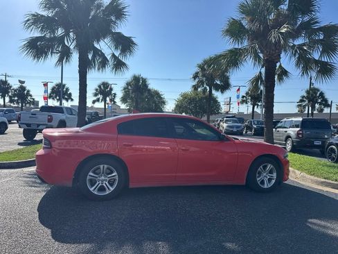Used 2023 Dodge Charger SXT RWD image 6