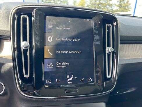 Used 2019 Volvo XC40 T5 Inscription AWD/4WD image 24