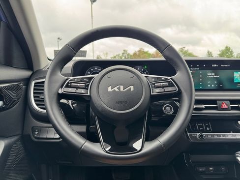 Certified 2024 Kia Seltos X-Line AWD/4WD image 15