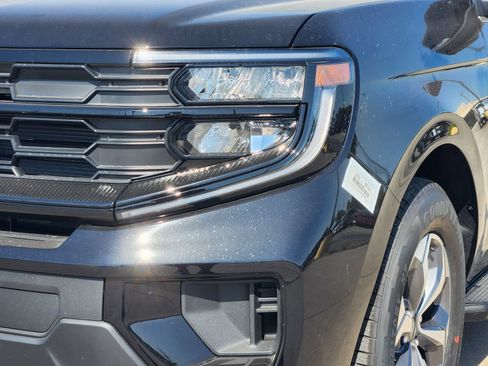 New 2027 Ford Expedition Active RWD image 10