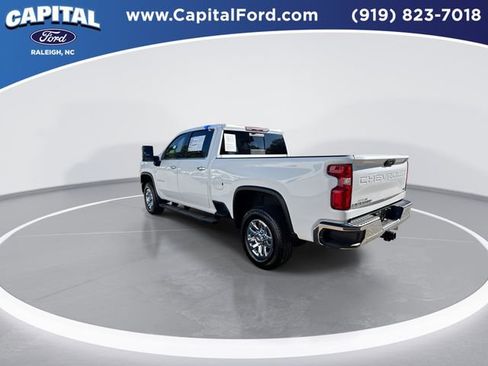 Used 2021 Chevrolet Silverado 2500 LTZ w/ LTZ Convenience Package image 6