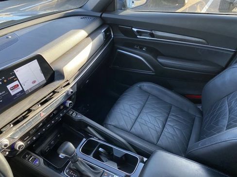 Certified 2024 Kia Telluride EX X-Line image 23