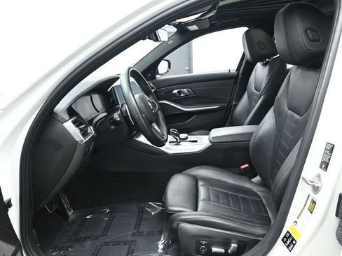 Used 2021 BMW 330i xDrive 330i xDrive w/ M Sport Package image 11