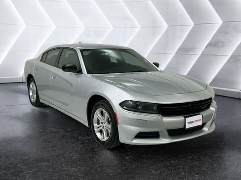 Used 2023 Dodge Charger SXT image 1