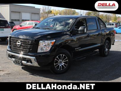 Used 2023 Nissan Titan SV w/ SV Convenience Package