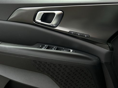 New 2026 Kia Carnival SX Prestige FWD image 19