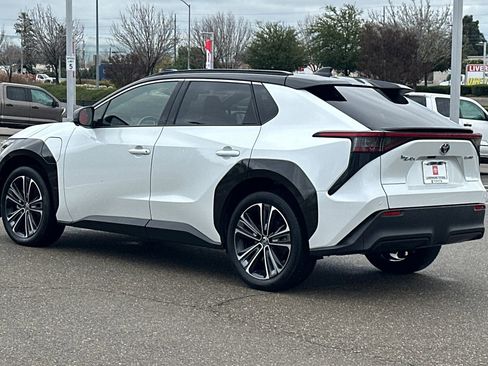 Certified 2023 Toyota bZ4X Limited image 6