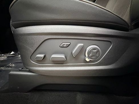 Certified 2025 Hyundai Palisade Calligraphy image 26