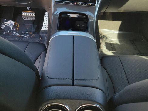 New 2026 Mercedes-Benz CLE 300 4MATIC Coupe image 9