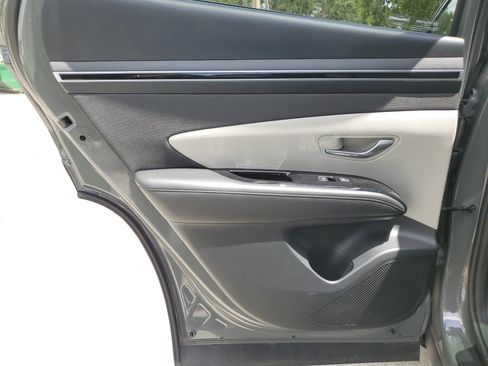 Used 2024 Hyundai Tucson Limited FWD image 17