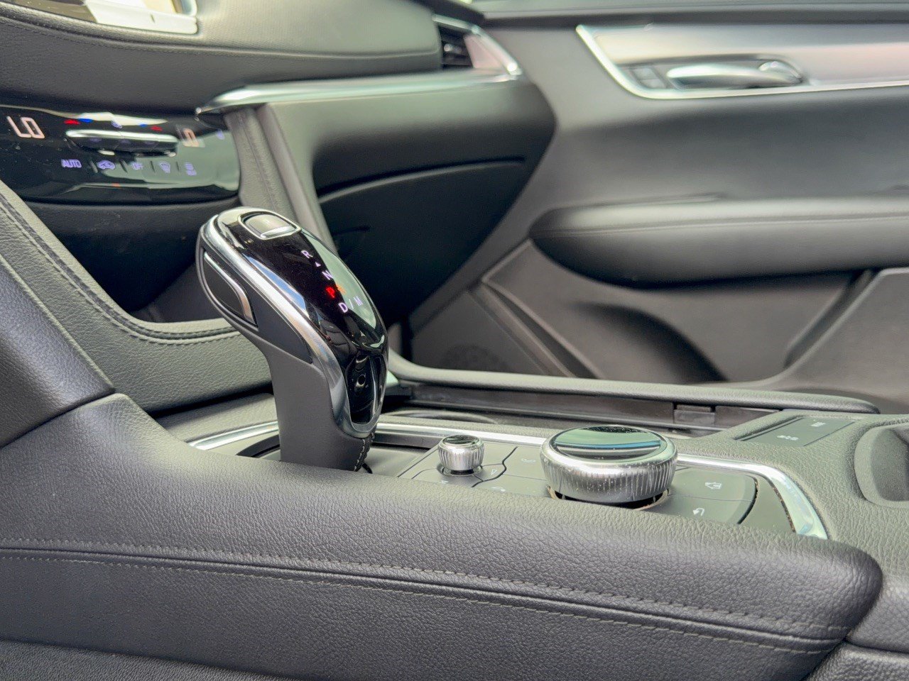 Used 2022 Cadillac XT5 Luxury FWD image 21