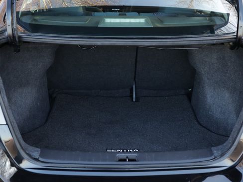 Used 2019 Nissan Sentra SV image 23