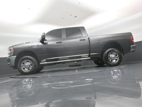 Used 2024 RAM 2500 Tradesman w/ Chrome Appearance Group AWD/4WD image 44