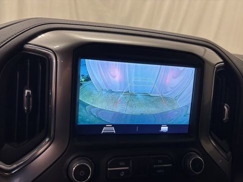 Used 2021 Chevrolet Silverado 1500 LT Trail Boss w/ Bed Protection Package image 24
