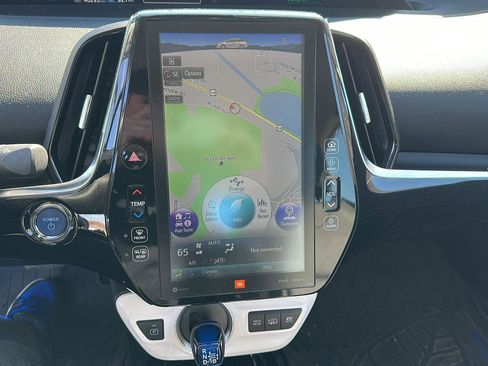 Used 2019 Toyota Prius Prime Advanced image 8