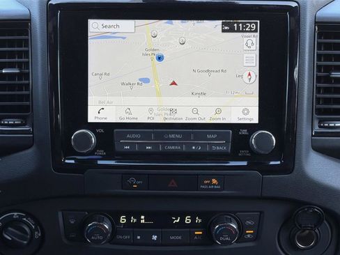 Used 2023 Nissan Frontier PRO-4X w/ Pro-4X Premium Package AWD/4WD image 11