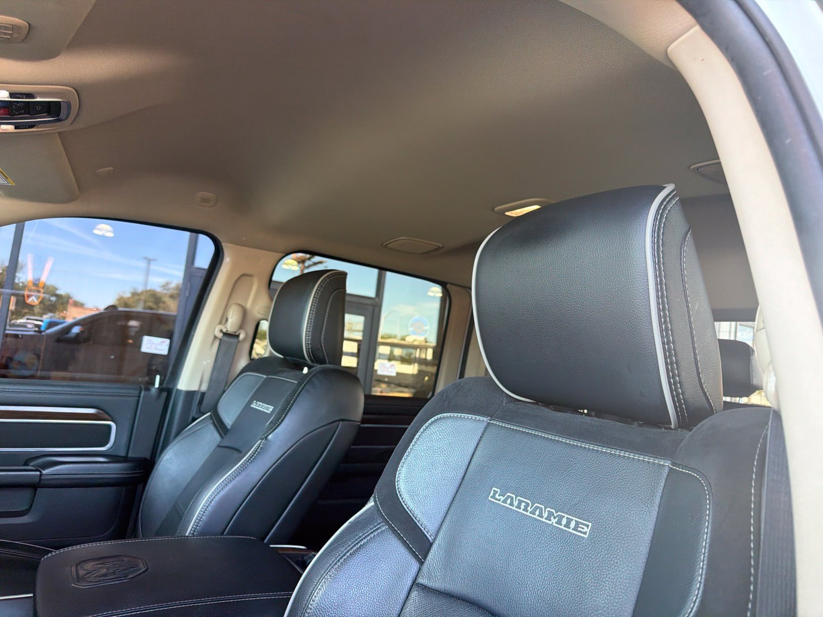 Used 2022 RAM 2500 Laramie AWD/4WD image 11