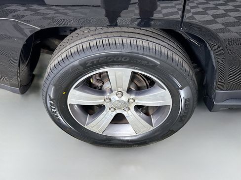 Used 2017 Jeep Compass High Altitude image 31