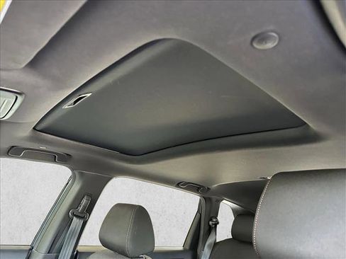 Used 2023 Honda CR-V Sport image 17