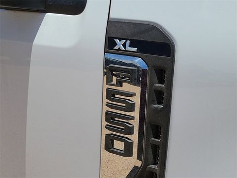 New 2024 Ford F550 4x4 Crew Cab Super Duty w/ XL Chrome Package image 13