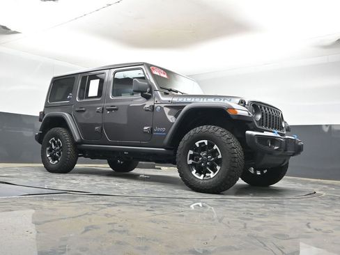 Used 2025 Jeep Wrangler Unlimited Rubicon 4xe w/ Convenience Group image 33