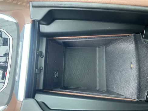 Used 2022 BMW X7 M50i image 21