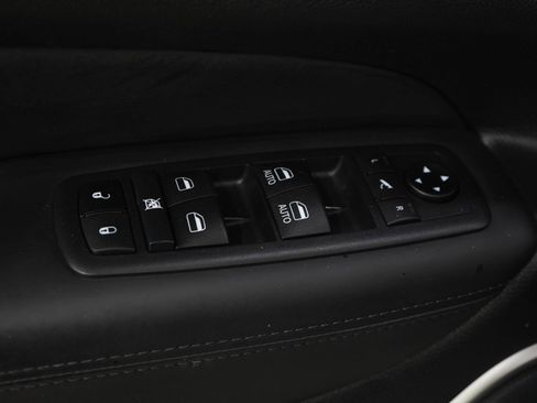 Used 2021 Jeep Grand Cherokee High Altitude AWD/4WD image 22
