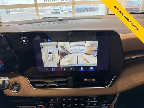 New 2026 Chevrolet Equinox ACTIV w/ Convenience Package III AWD/4WD image 4