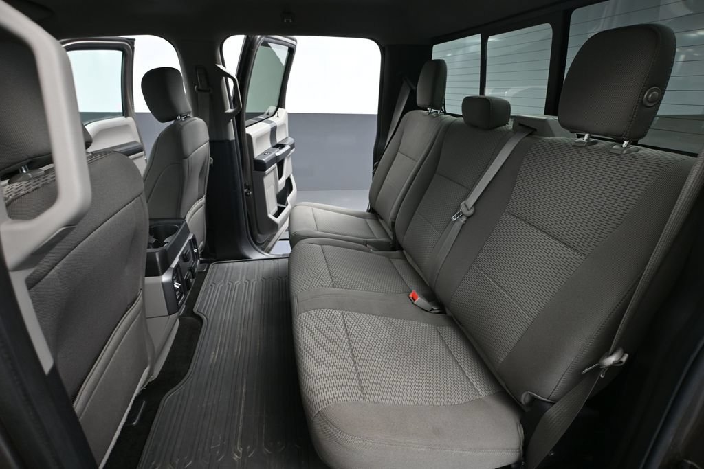 Used 2018 Ford F150 XLT w/ Equipment Group 302A Luxury AWD/4WD image 31