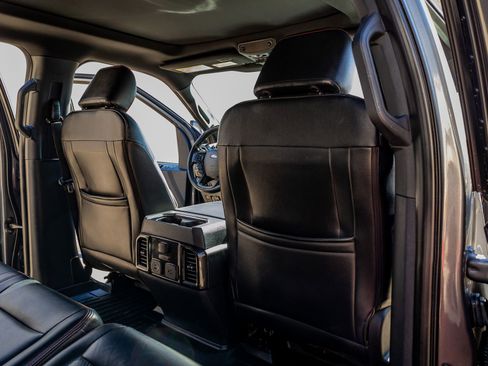 Used 2022 Ford F250 Lariat w/ Lariat Ultimate Package image 31