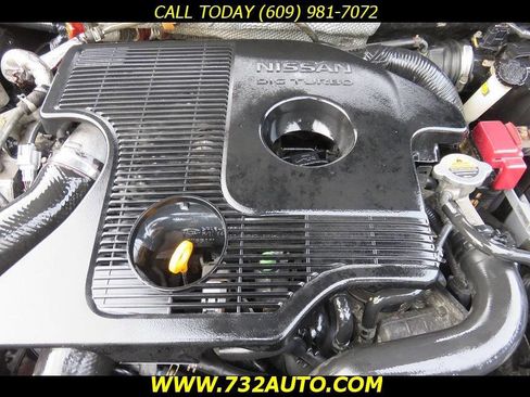 Used 2011 Nissan Juke SV image 30