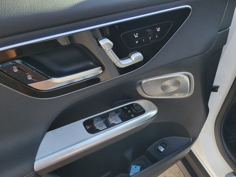 Certified 2026 Mercedes-Benz GLC 300 image 14