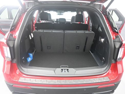 New 2026 Ford Explorer ST-Line image 11