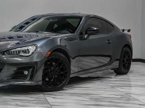 Used 2018 Subaru BRZ Limited w/ Popular Package #3 RWD image 7