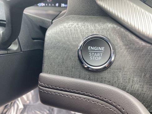 New 2026 Ford Explorer Platinum image 34