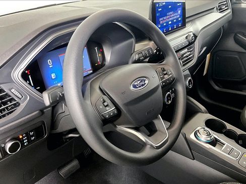 New 2026 Ford Escape Active image 6