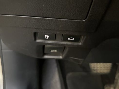 Used 2019 Lexus ES 350 image 9