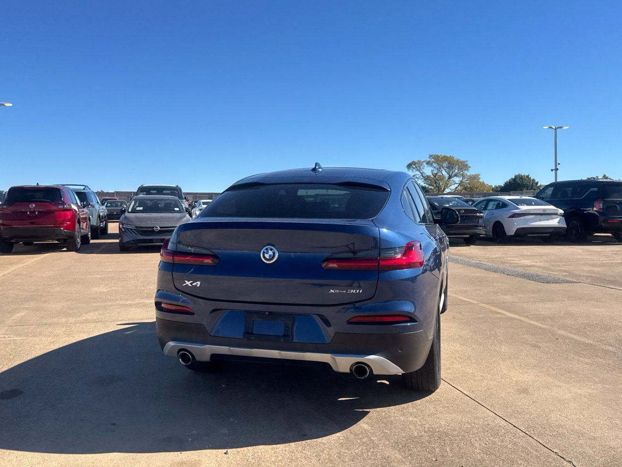 Used 2021 BMW X4 xDrive30i AWD/4WD image 24