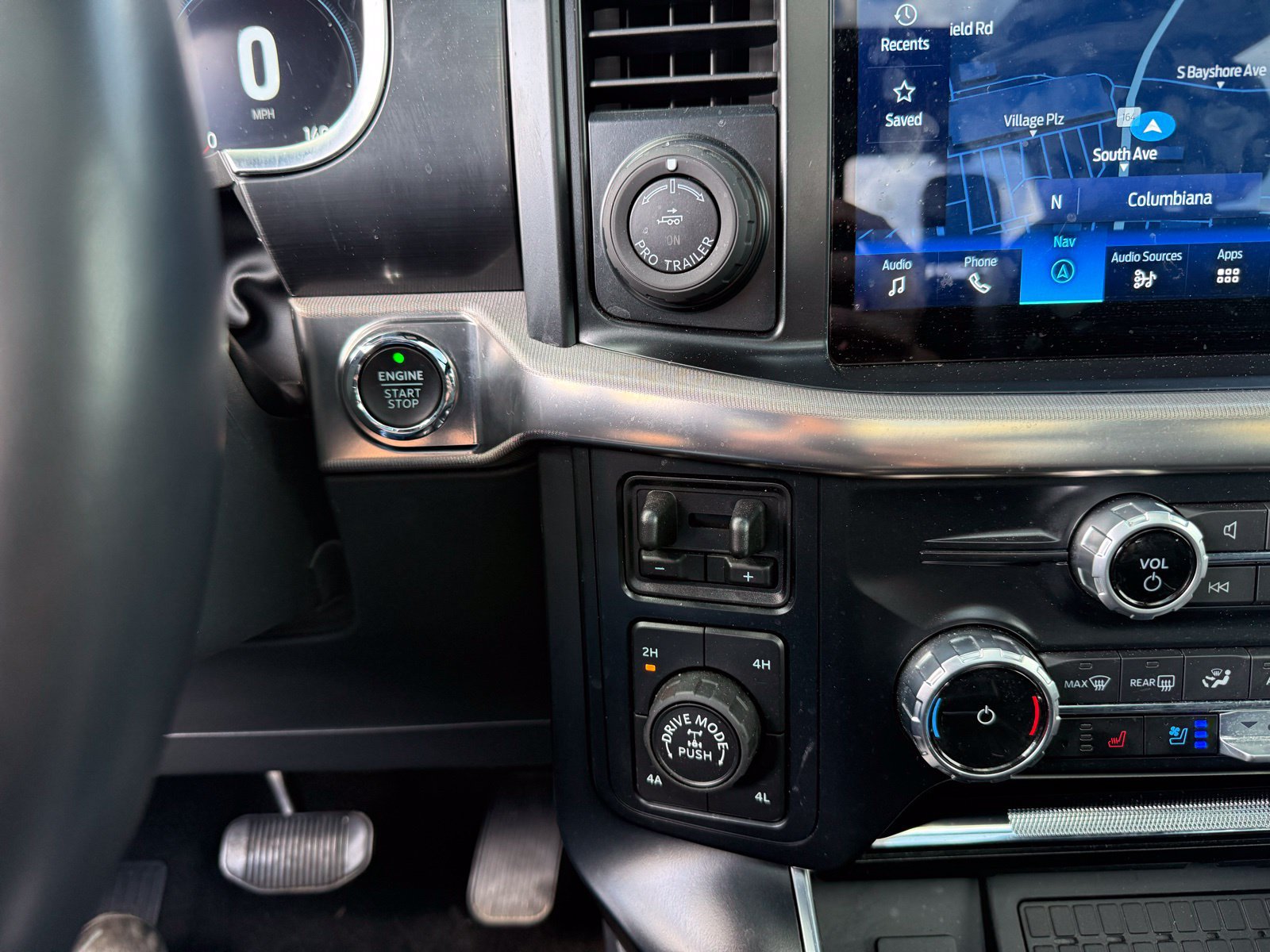 Used 2023 Ford F150 Raptor AWD/4WD image 44