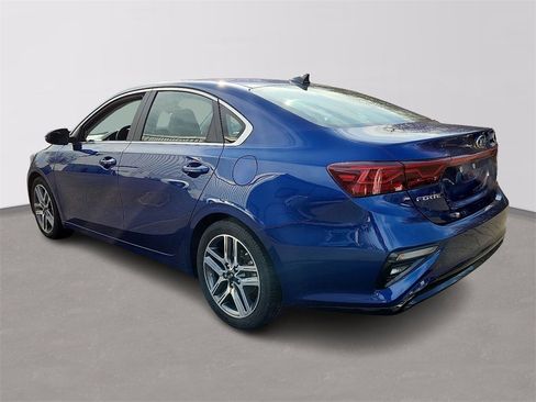 Used 2021 Kia Forte EX image 4