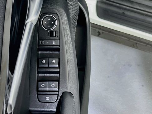 Used 2024 Kia Seltos EX AWD/4WD image 18