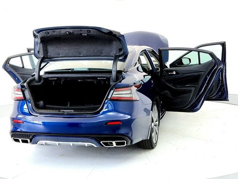Used 2023 Nissan Maxima Platinum w/ Sport Mat Group FWD image 11