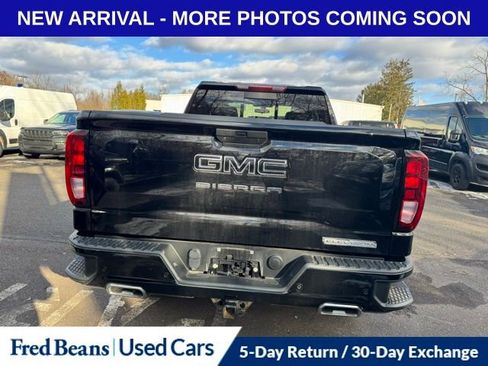 Used 2021 GMC Sierra 1500 Elevation w/ Preferred Package image 3