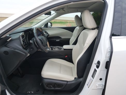 Certified 2024 Lexus RX 350 Premium Plus image 20