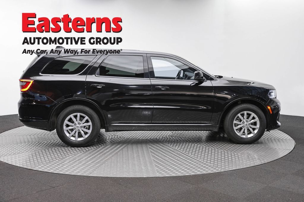 Used 2025 Dodge Durango GT RWD image 4