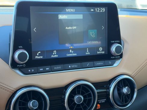 New 2025 Nissan Sentra SV w/ SV Premium Package image 24