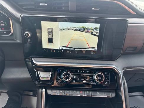 Certified 2025 GMC Sierra 1500 Denali Ultimate AWD/4WD image 14