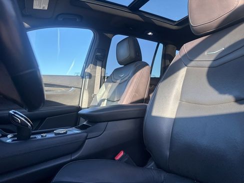 Used 2020 Cadillac XT6 Sport image 31